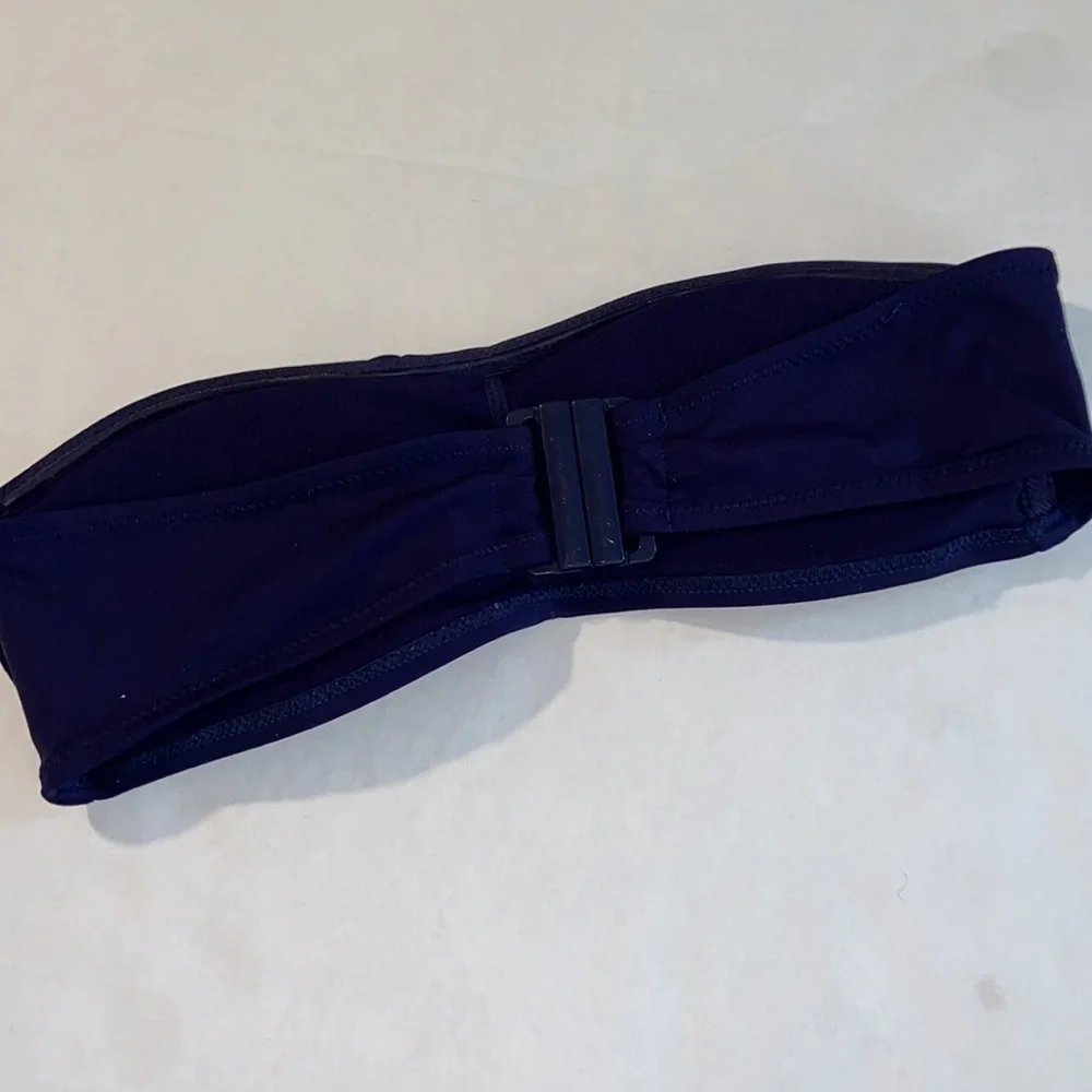 H&M Navy Flounce Bikini Top Ruffle Swimwear 4119
